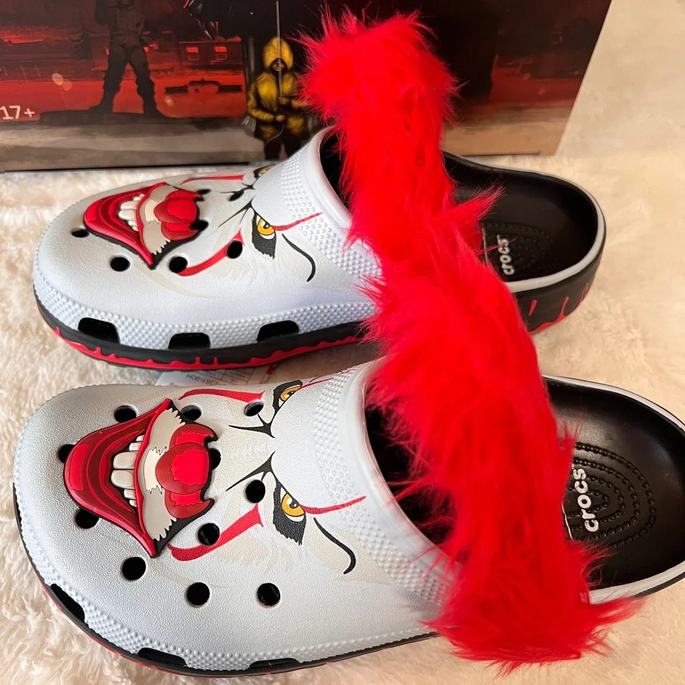 Crocs x IT Chapter 2 Pennywise Classic Clog Shoes Red Fur Size M8 / W10‎ NWB